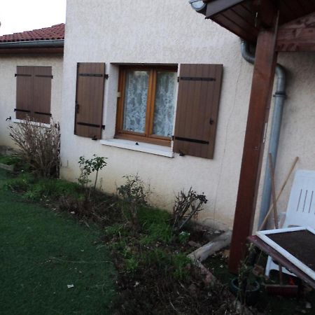 Le Clairefontaine Apartment Rillieux-la-Pape Exterior photo